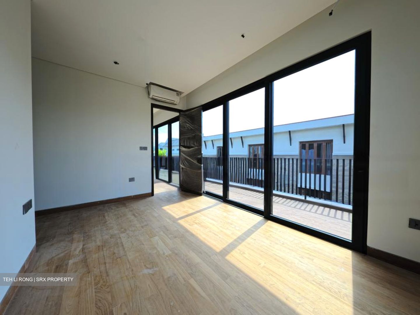 Jin Ding Garden (D16), Semi-Detached #476659901